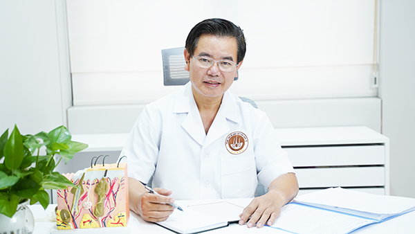 [Tìm hiểu]: ThS BS Lê Quang Vương có cấy tóc không?