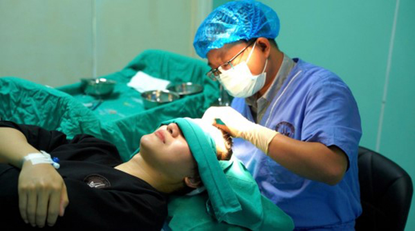 cấy tóc tự thân